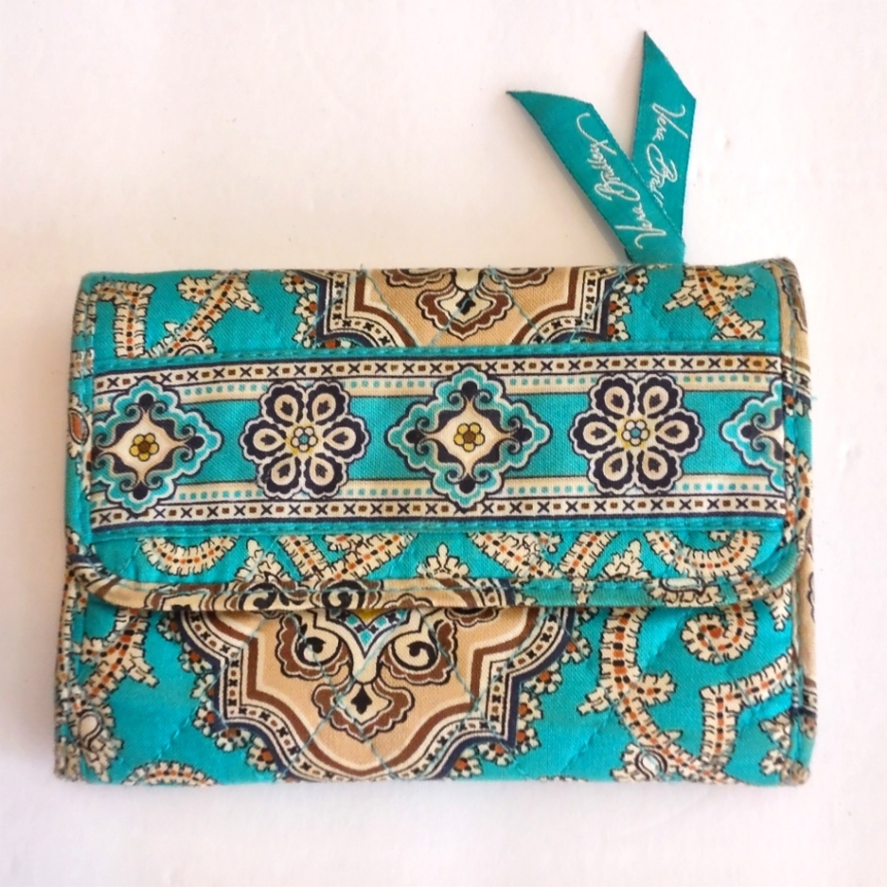 VERA BRADLEY TOTALLY TURQ TRIFOLD WALLET